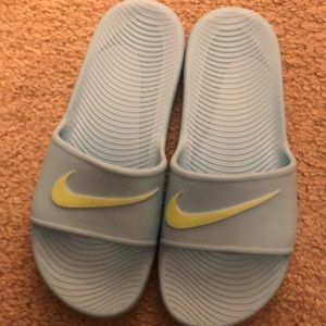 Nike slides
